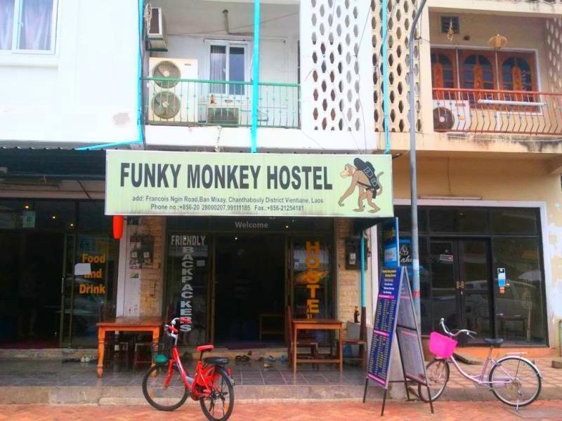 Funky Monkey Hostel Vientiane Exteriér fotografie