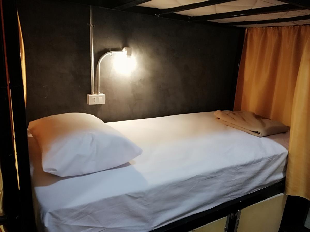 Funky Monkey Hostel Vientiane Exteriér fotografie