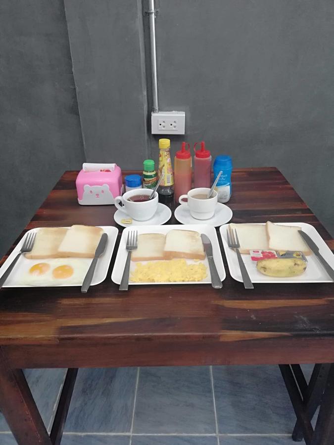 Funky Monkey Hostel Vientiane Exteriér fotografie
