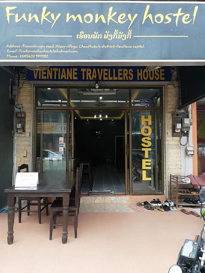 Funky Monkey Hostel Vientiane Exteriér fotografie