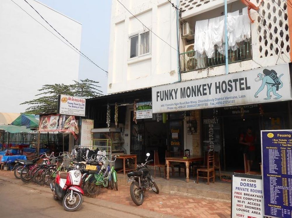 Funky Monkey Hostel Vientiane Exteriér fotografie