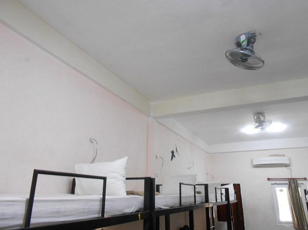 Funky Monkey Hostel Vientiane Exteriér fotografie